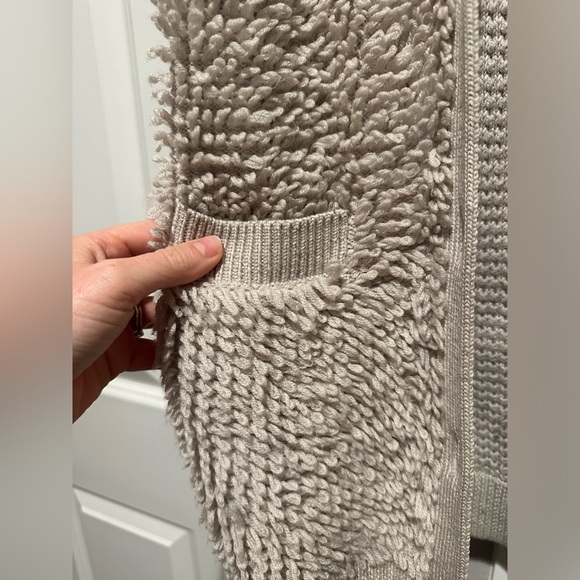 🐑🤍WILFRED Wool Vest🐑🤍Yarn made in Italy. Womens XS. - Picture 8 of 12